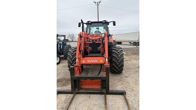 Image of Kubota M7.172 Deluxe equipment image 2
