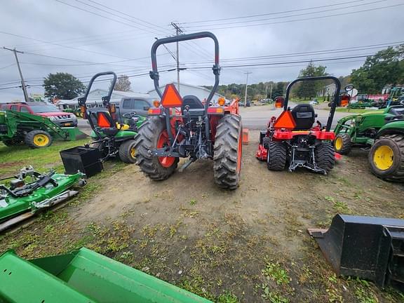 Image of Kubota MX5400 equipment image 4