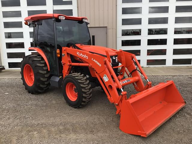 Image of Kubota MX5400 equipment image 2