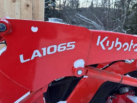 Image of Kubota MX5400 equipment image 3