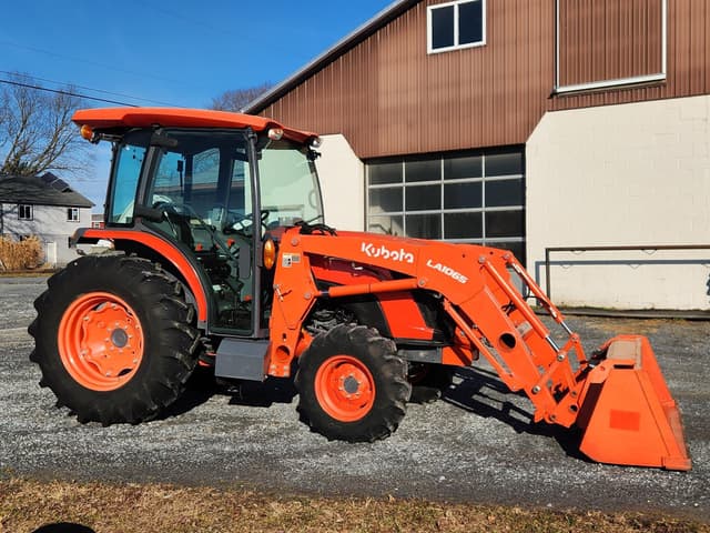Image of Kubota MX5400 equipment image 1