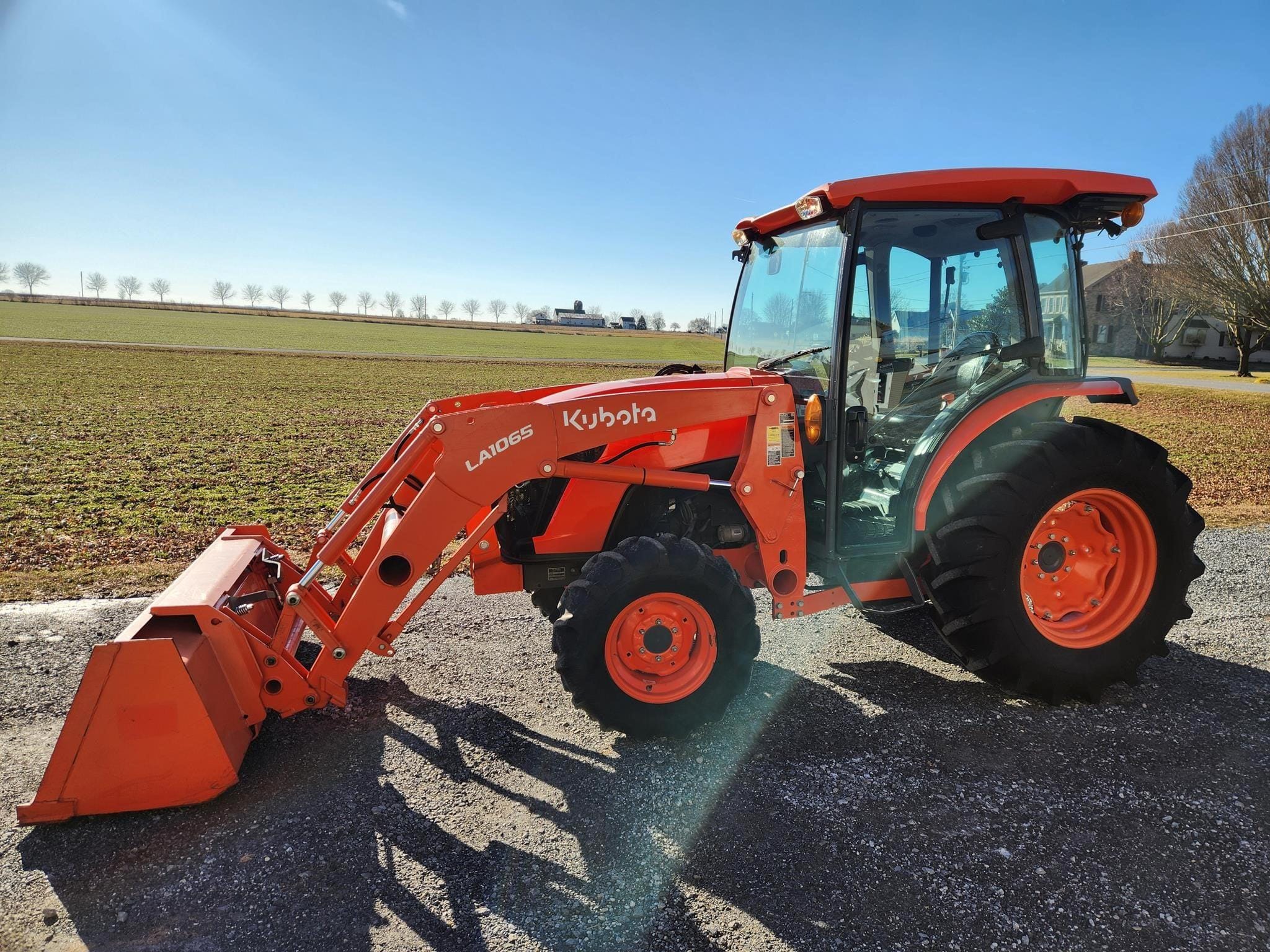 2022 Kubota MX5400 Equipment Image0