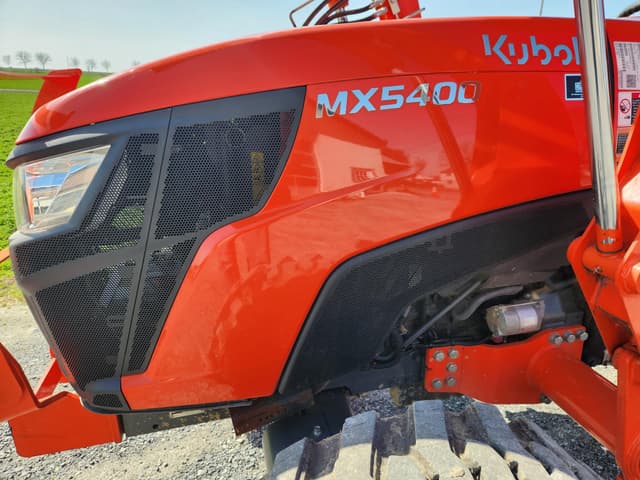 Image of Kubota MX5400HST equipment image 4