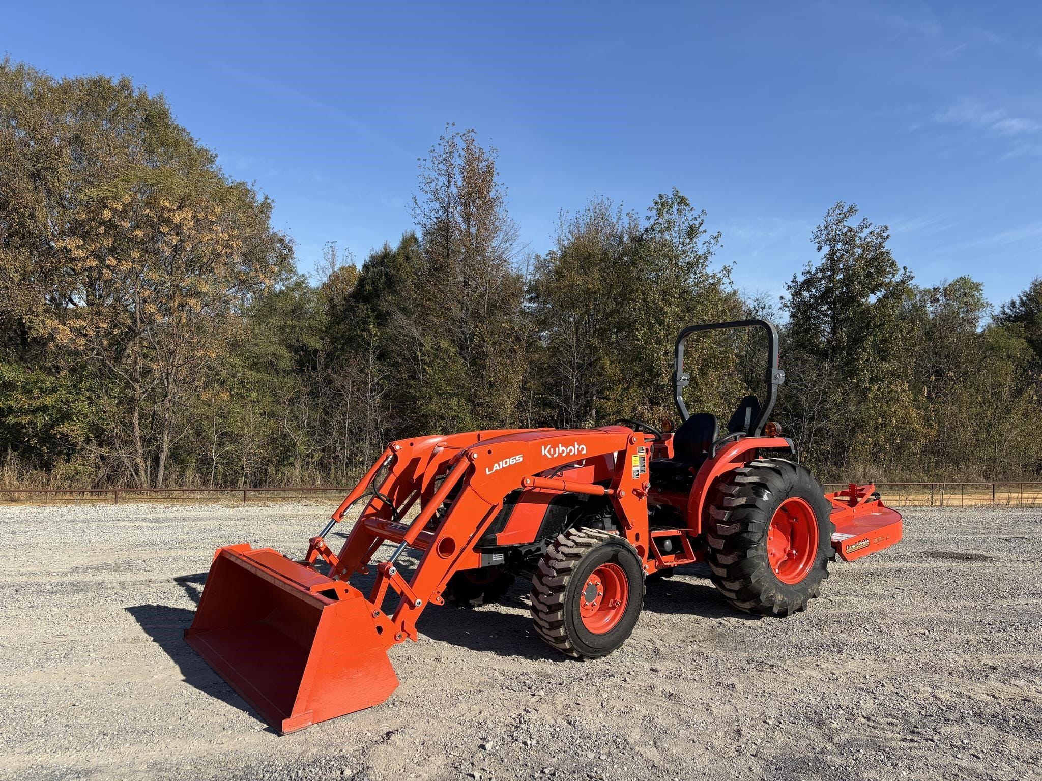 2022 Kubota MX5400HST Equipment Image0