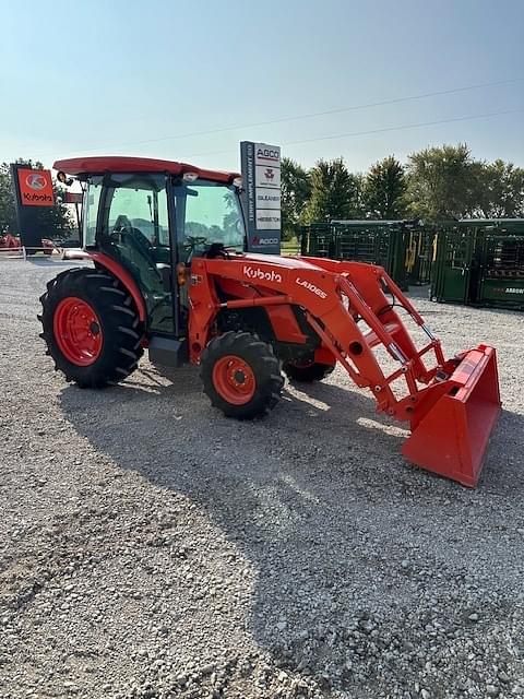 Image of Kubota MX5400 equipment image 1