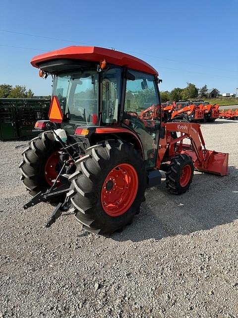 Image of Kubota MX5400 equipment image 3