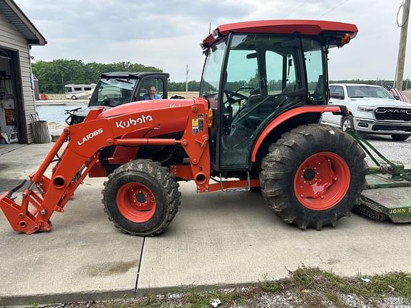 Image of Kubota MX6000 equipment image 1