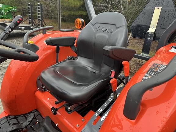 Image of Kubota MX6000 equipment image 1