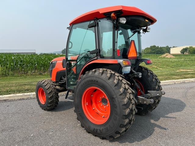 Image of Kubota MX6000 equipment image 2