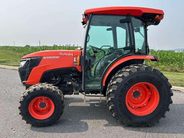 Image of Kubota MX6000 equipment image 1