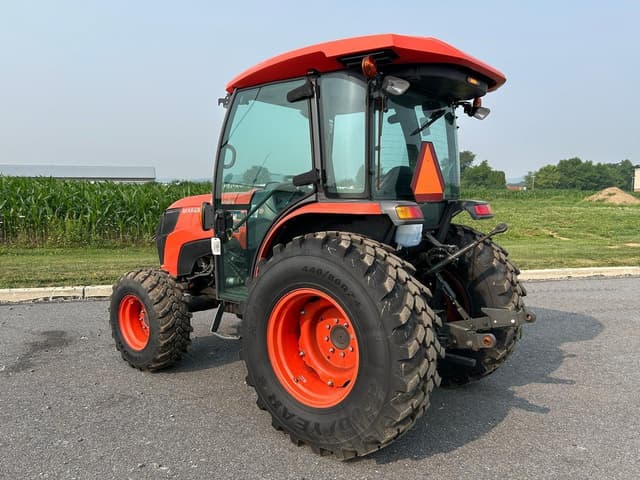 Image of Kubota MX6000 equipment image 2