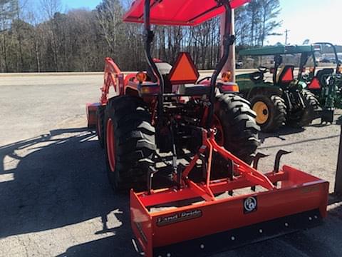 Image of Kubota MX6000 equipment image 1