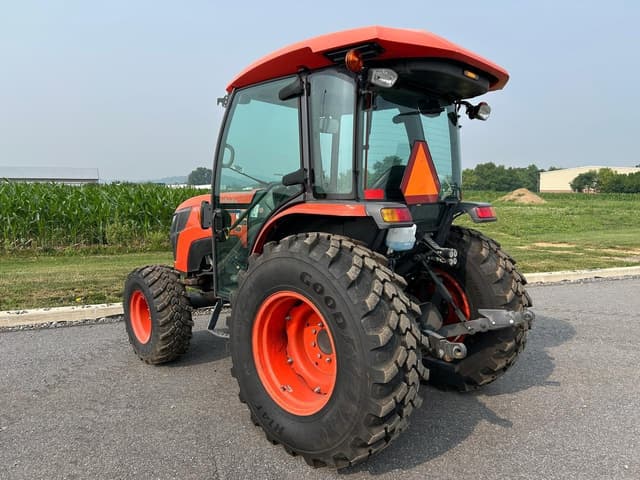 Image of Kubota MX6000 equipment image 2