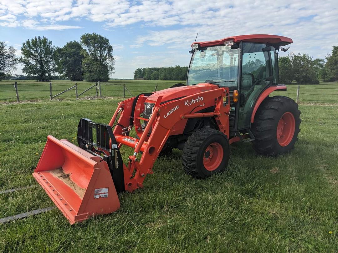 Image of Kubota MX6000HSTC Primary image