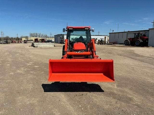 Image of Kubota MX6000 equipment image 1