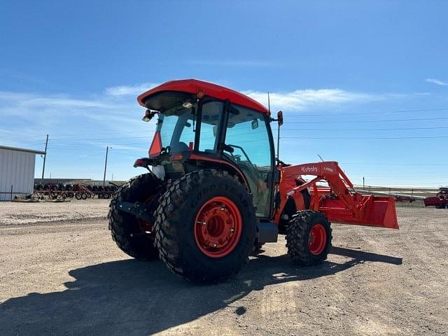 Image of Kubota MX6000 equipment image 4