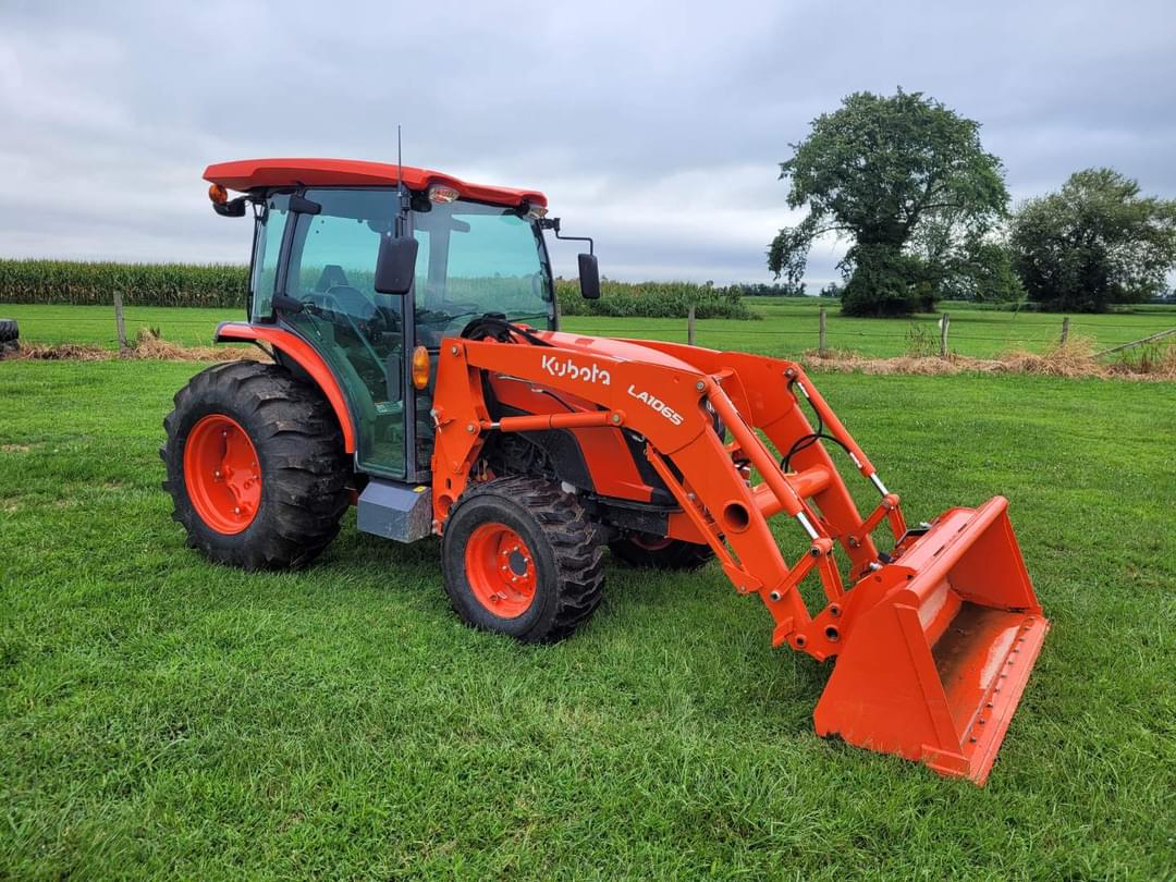 Image of Kubota MX6000HSTC Primary image