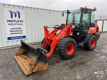 Main image Kubota R640