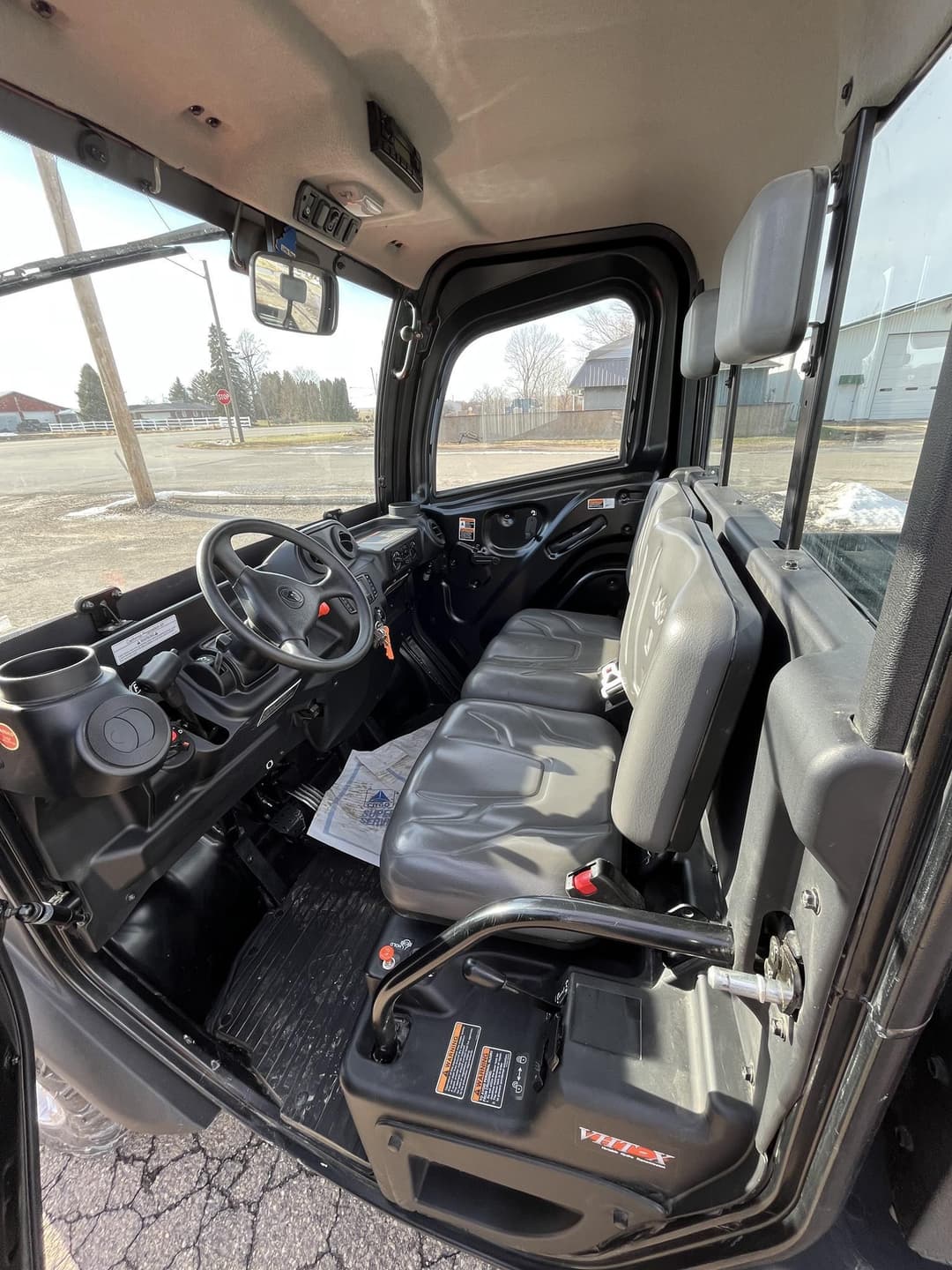 Image of Kubota RTV-X1100C Image 1