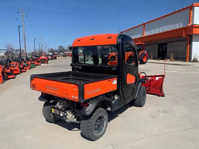 Image of Kubota RTV-X1100C equipment image 2