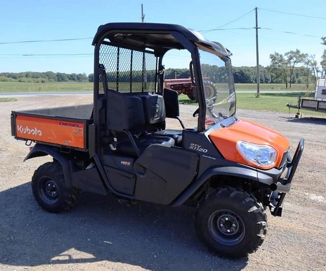 Image of Kubota RTV X1120 equipment image 2