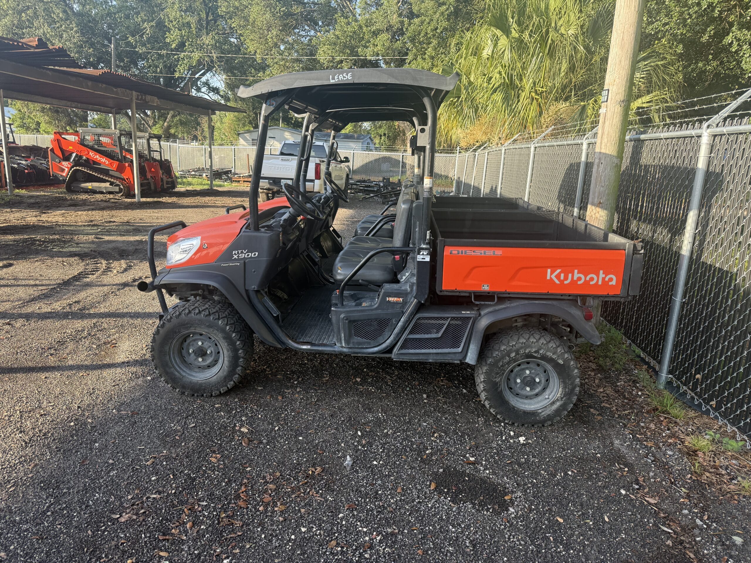 2022 Kubota RTV-X900 Equipment Image0