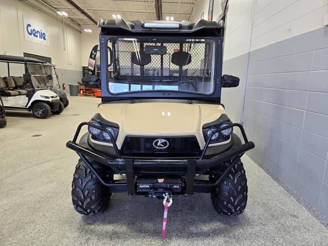 Image of Kubota RTV-XG850 equipment image 2