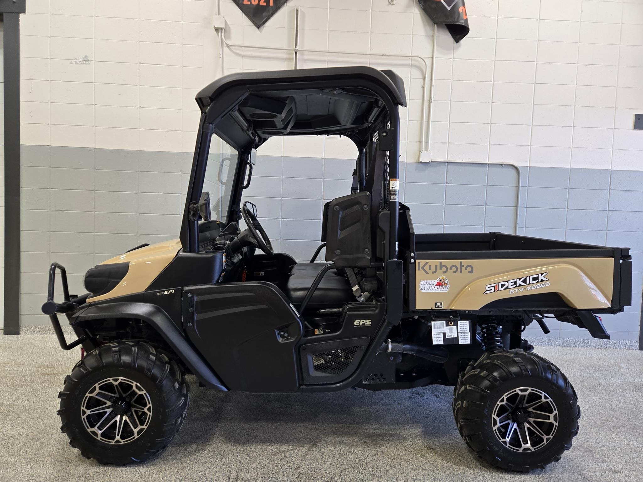 2022 Kubota RTV-XG850 Equipment Image0