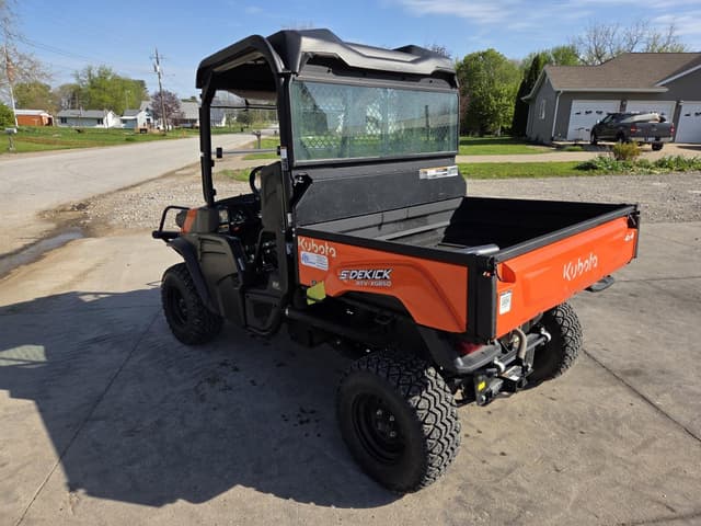 Image of Kubota RTV-XG850 equipment image 2