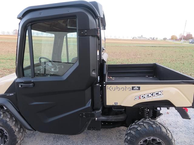 Image of Kubota RTV-XG850 equipment image 4