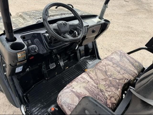Image of Kubota RTV-XG850 equipment image 2