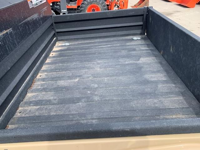 Image of Kubota RTV-XG850 equipment image 4