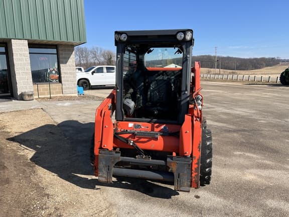 Image of Kubota SSV65 equipment image 1