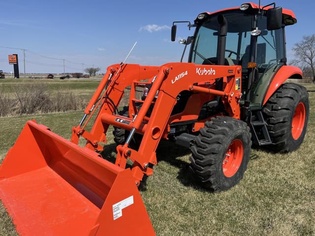 Image of Kubota SSV65 equipment image 2