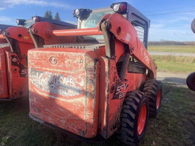 Image of Kubota SSV65HC equipment image 3