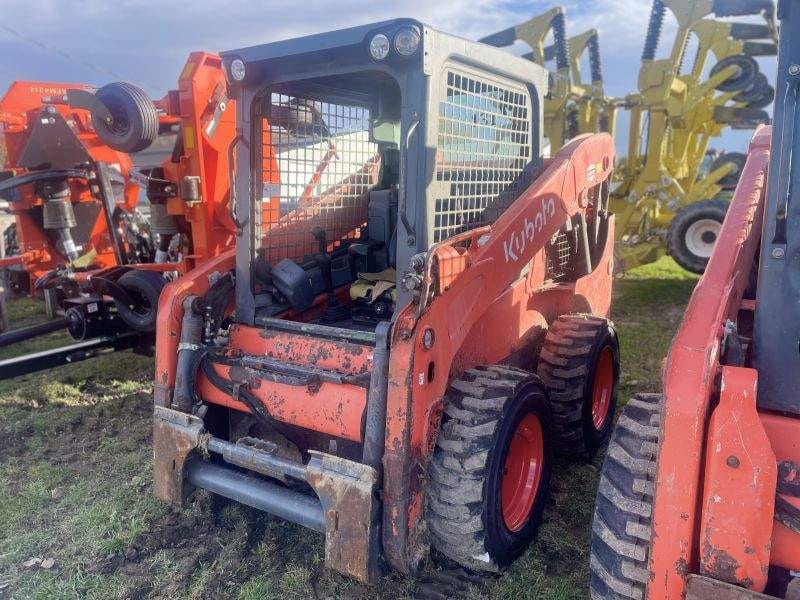 2022 Kubota SSV65HC Equipment Image0