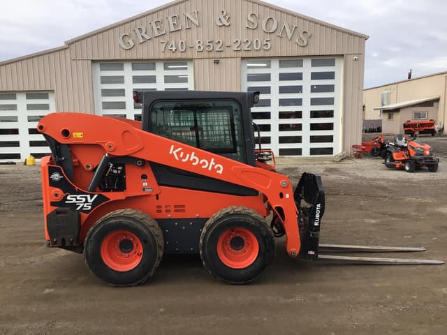 Image of Kubota SSV75 equipment image 1