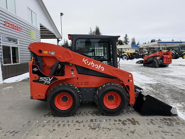 Image of Kubota SSV75PHFRC equipment image 4