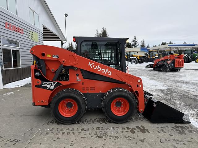 Image of Kubota SSV75 equipment image 4