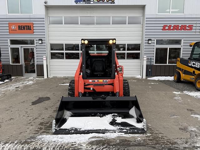 Image of Kubota SSV75 equipment image 2