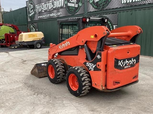 Image of Kubota SSV75 equipment image 1