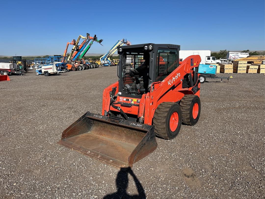 Image of Kubota SSV75 Primary image