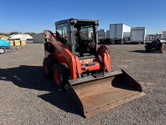 Image of Kubota SSV75 equipment image 3