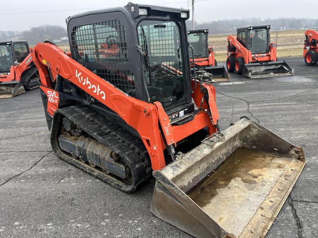 Image of Kubota SVL65-2 equipment image 2