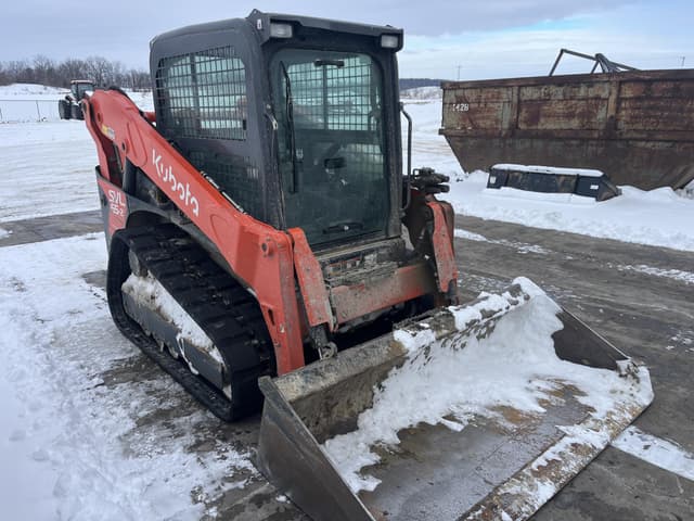 Image of Kubota SVL65-2 equipment image 2