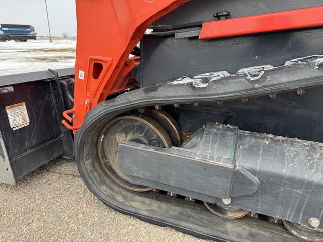 Image of Kubota SVL65-2HC equipment image 3