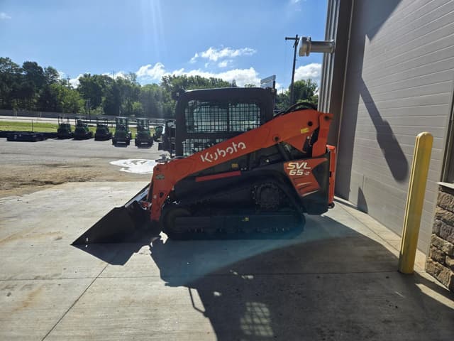 Image of Kubota SVL65-2 equipment image 1