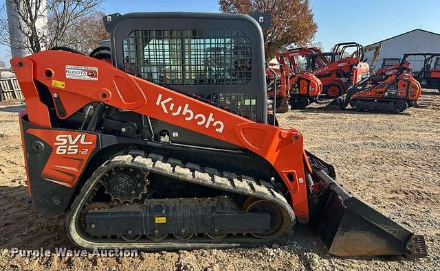 Image of Kubota SVL65-2 equipment image 3