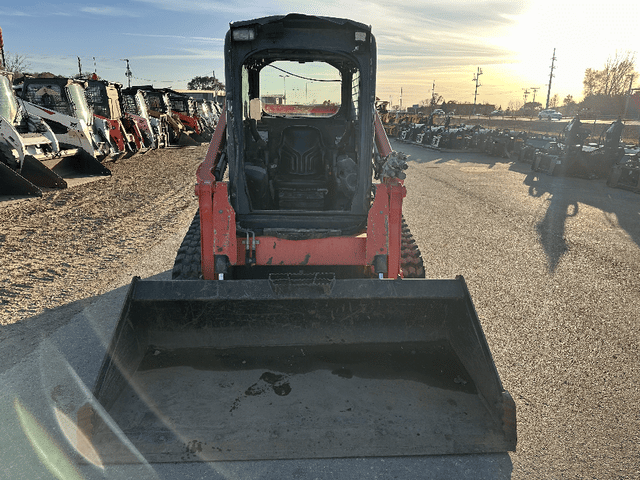 Image of Kubota SVL65-2 equipment image 2