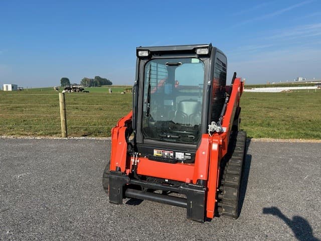 Image of Kubota SVL65-2 equipment image 4